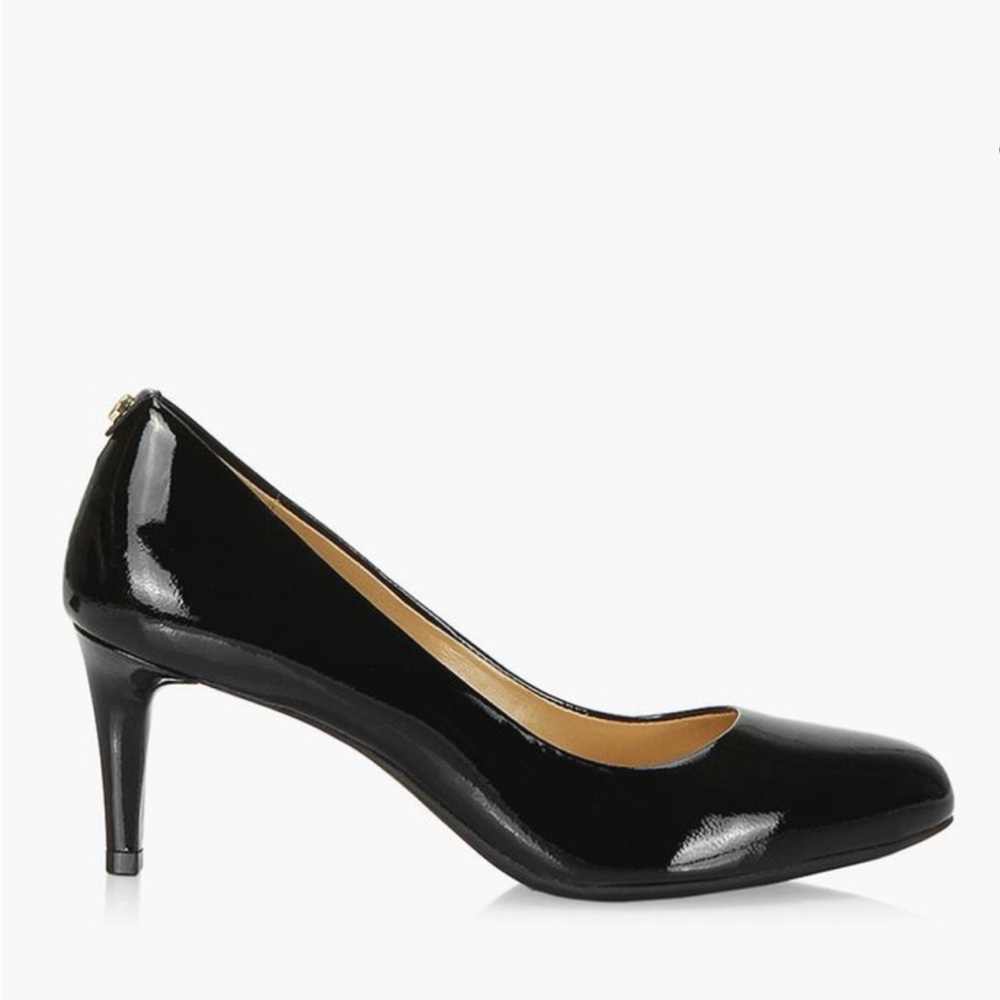 Michael Kors Jenna Flex Pump in Black Patent Leather